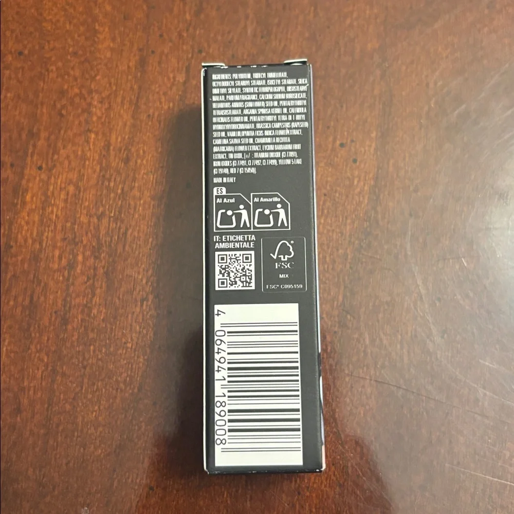 Kylie Cosmetics Supple Kiss Lip Glaze - Like - Picture 9 of 9